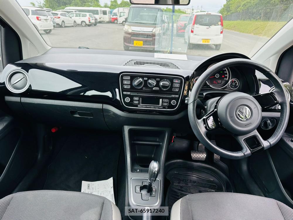 VolksWagen UP! 2014-09 7181554-12