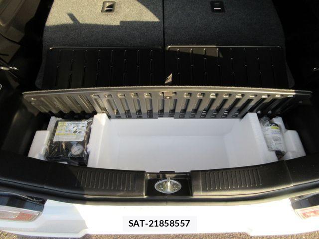 Suzuki WAGON R 2019-08 693428-13