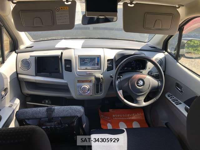Suzuki WAGON R 2010-10 1395246-7