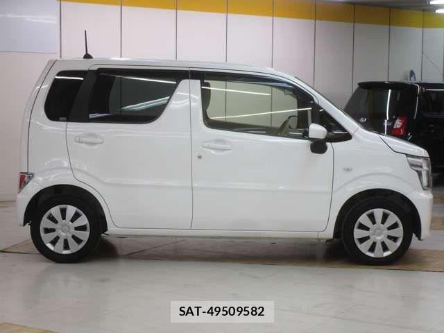 Suzuki WAGON R 2018-01 3391704-9