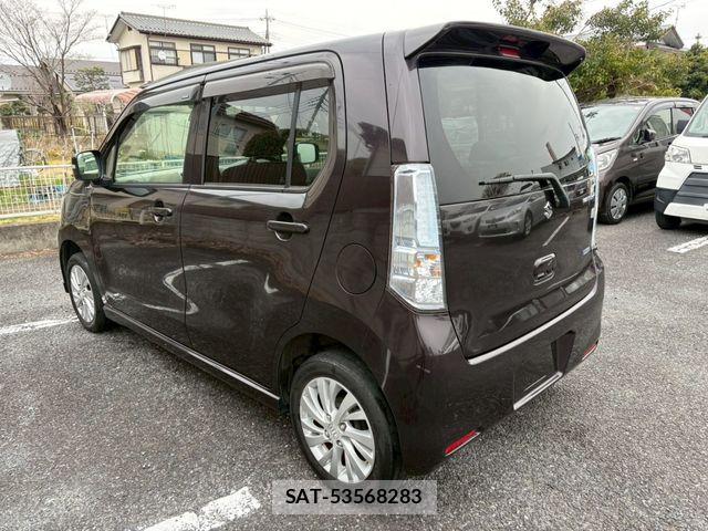 Suzuki WAGON R 2015-02 5883047-4