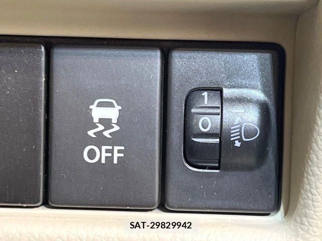 Suzuki WAGON R 2019-04 6023303-4