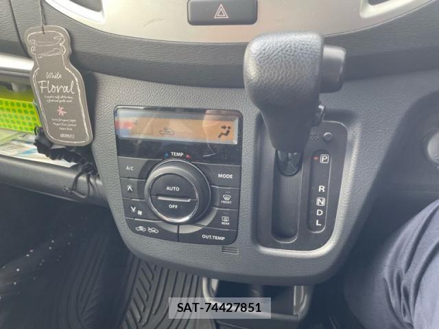 Suzuki WAGON R 2016-06 6678818-8