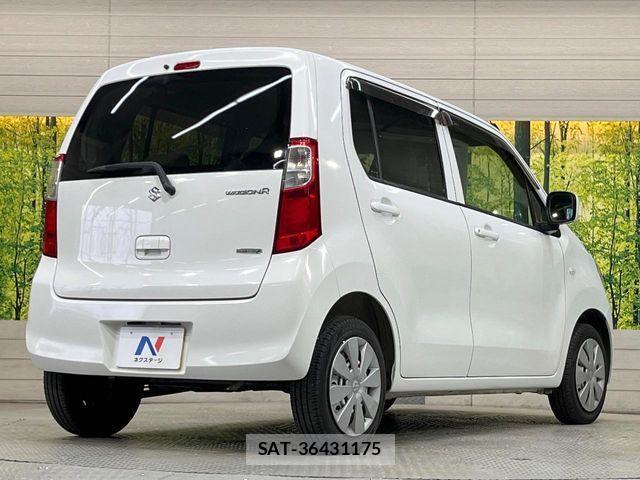 Suzuki WAGON R 2012-09 6717782-16