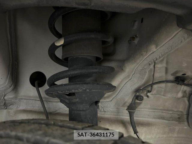 Suzuki WAGON R 2012-09 6717782-19