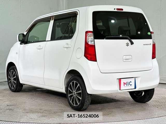 Suzuki WAGON R 2014-01 6717783-6