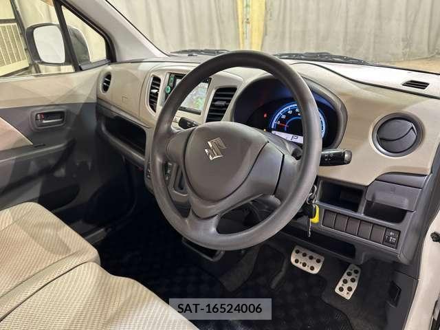 Suzuki WAGON R 2014-01 6717783-8