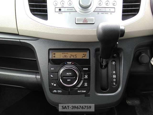 Suzuki WAGON R 2013-12 6753940-14