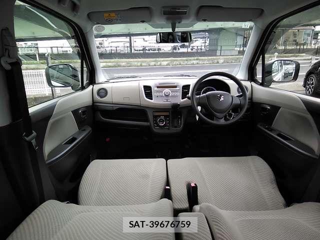 Suzuki WAGON R 2013-12 6753940-3