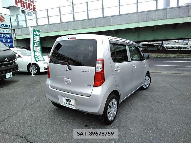 Suzuki WAGON R 2013-12 6753940-4
