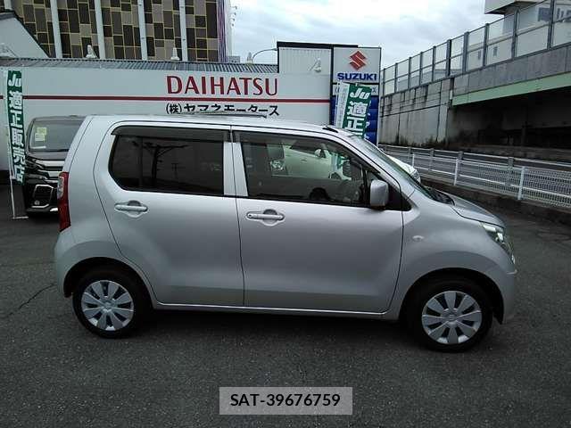 Suzuki WAGON R 2013-12 6753940-7