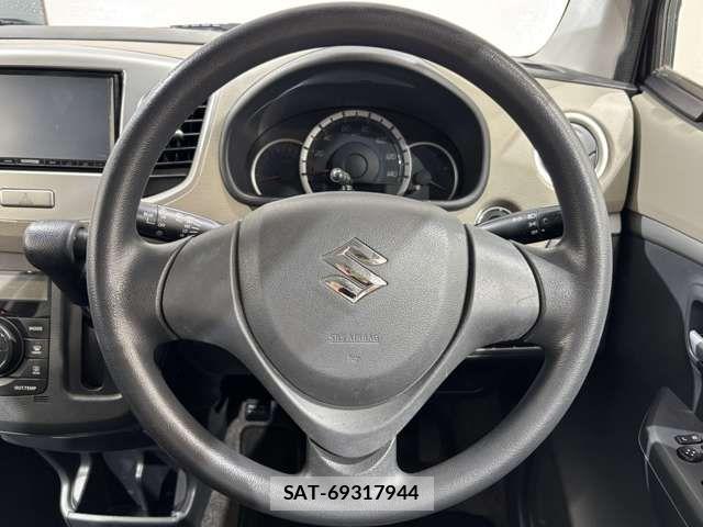 Suzuki WAGON R 2013-06 6753933-18