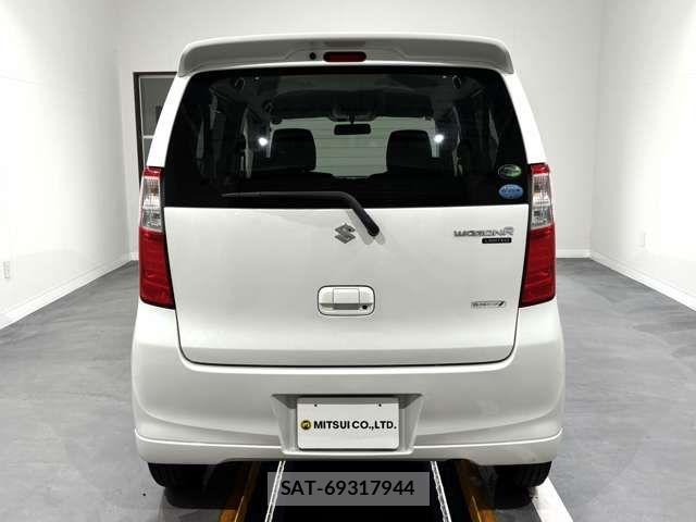 Suzuki WAGON R 2013-06 6753933-6