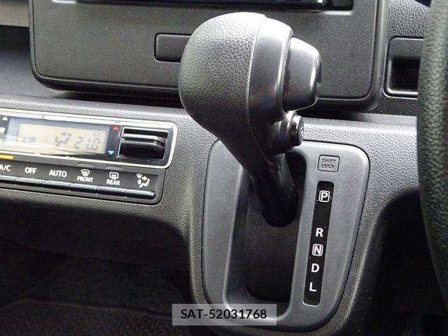 Suzuki WAGON R 2019-02 6818056-10