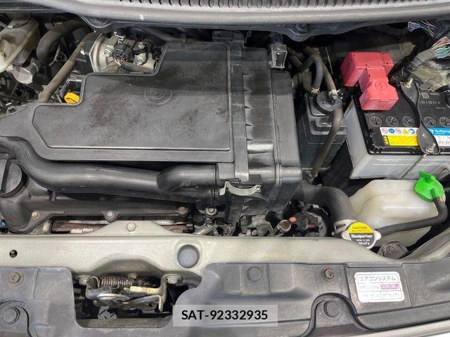 Suzuki WAGON R 2012-08 6818069-18