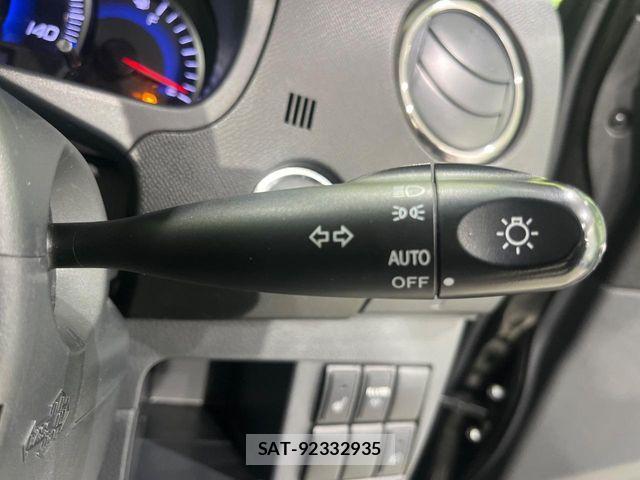 Suzuki WAGON R 2012-08 6818069-7