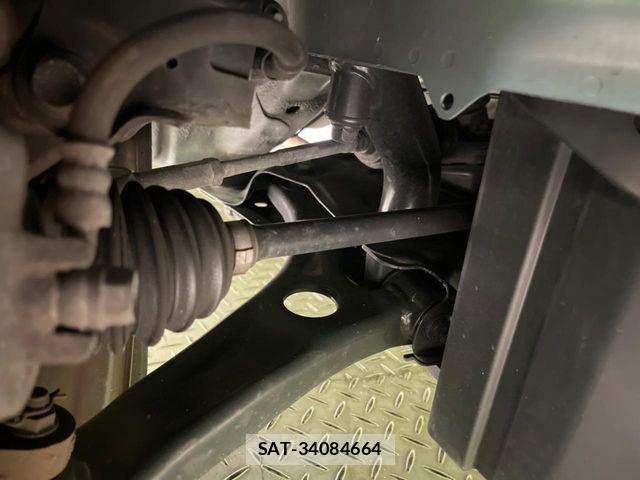Suzuki WAGON R 2015-08 6818064-18