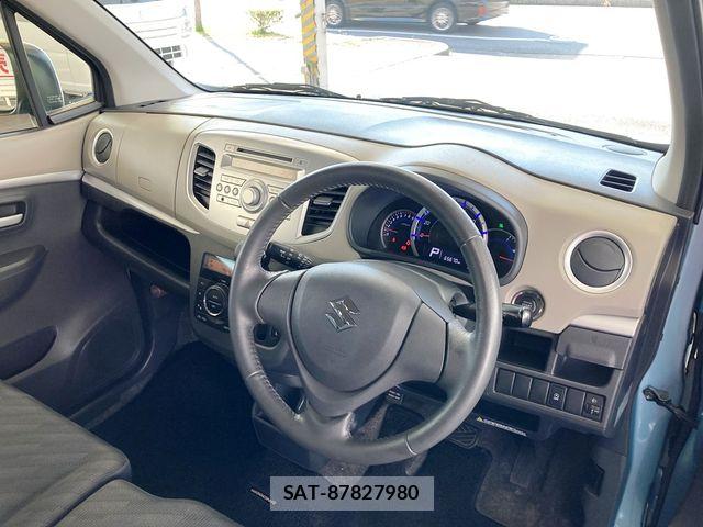 Suzuki WAGON R 2012-09 6818081-10