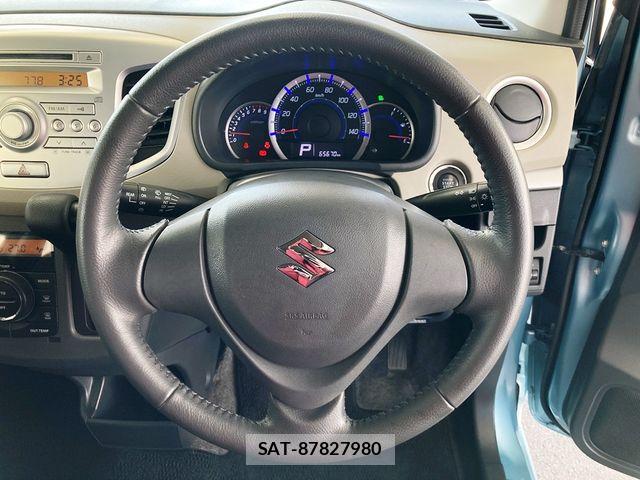 Suzuki WAGON R 2012-09 6818081-14