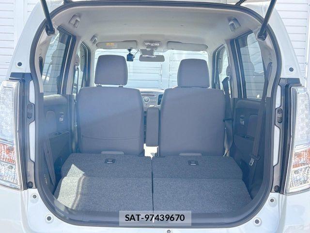 Suzuki WAGON R 2014-08 6818065-12