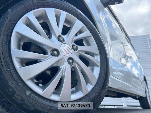 Suzuki WAGON R 2014-08 6818065-14