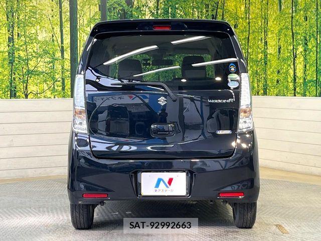 Suzuki WAGON R 2015-09 6915493-14