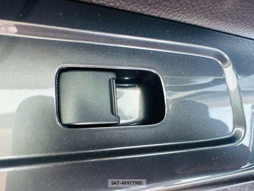 Suzuki WAGON R 2026 6762421-22