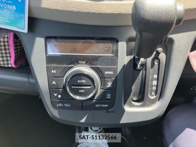 Suzuki WAGON R 2014-01 6915526-24