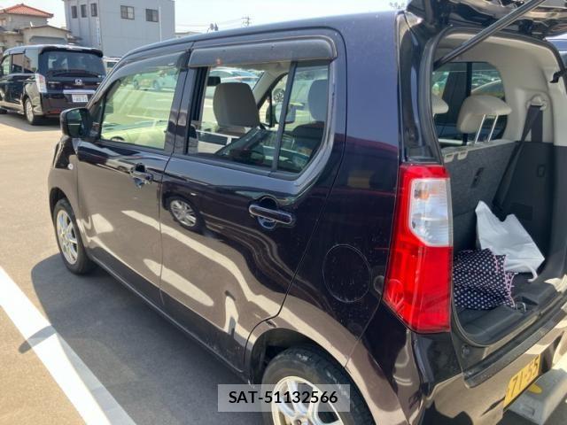 Suzuki WAGON R 2014-01 6915526-3