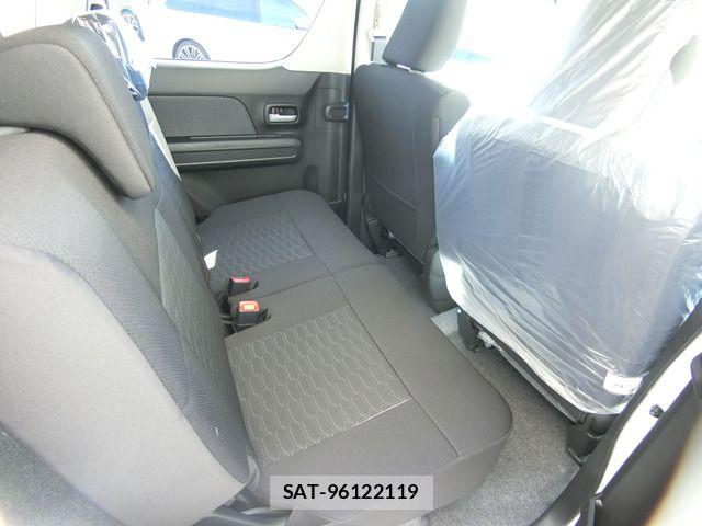 Suzuki WAGON R 2026-02 6915463-11