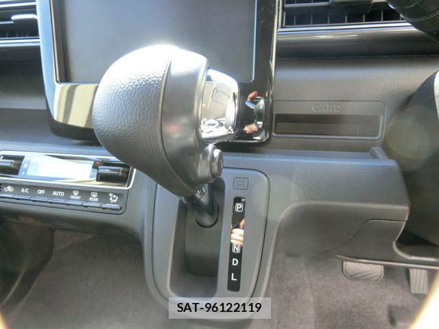 Suzuki WAGON R 2026-02 6915463-17
