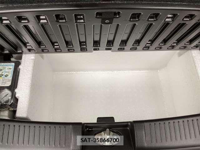 Suzuki WAGON R 2018-03 6915475-19