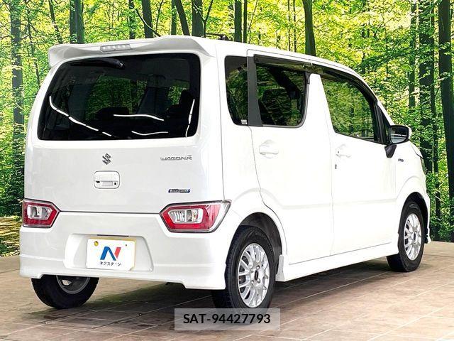 Suzuki WAGON R 2018-03 6915483-16