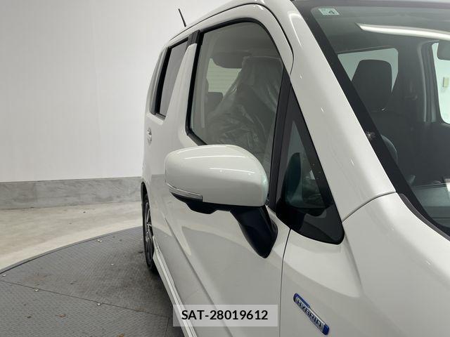 Suzuki WAGON R 2026-04 6915465-11