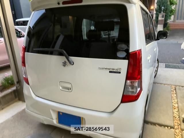Suzuki WAGON R 2011-08 6999214-5