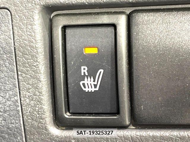 Suzuki WAGON R 2015-05 7021907-3