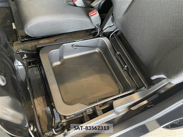 Suzuki WAGON R 2024-05 7061411-24