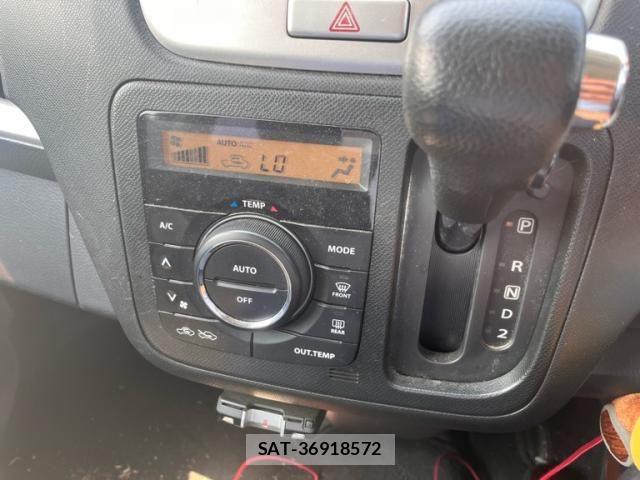 Suzuki WAGON R 2011-06 7061429-18