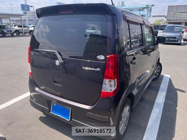 Suzuki WAGON R 2011-06 7061429-2