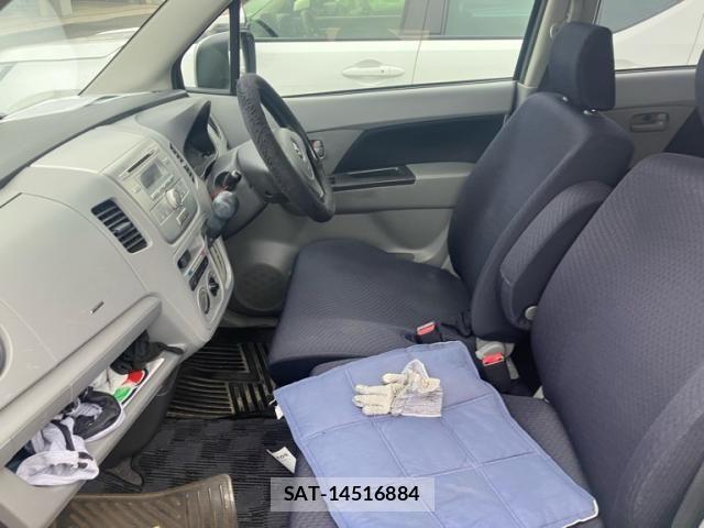 Suzuki WAGON R 2012-02 7061431-11