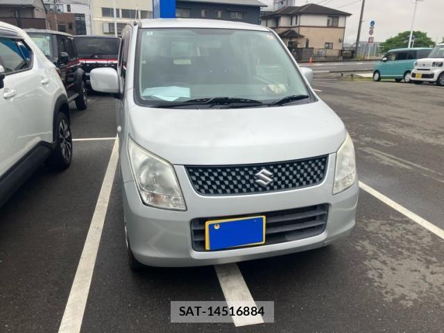 Suzuki WAGON R 2012-02 7061431-1