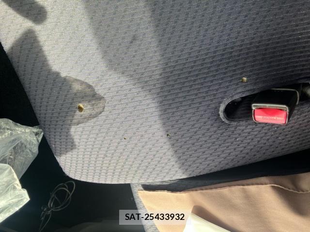 Suzuki WAGON R 2011-06 7061436-25