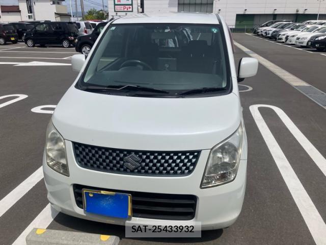 Suzuki WAGON R 2011-06 7061436-1