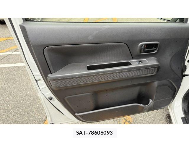 Suzuki WAGON R 2018-08 7061422-25