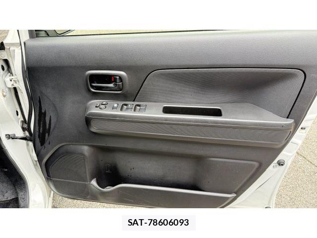 Suzuki WAGON R 2018-08 7061422-27