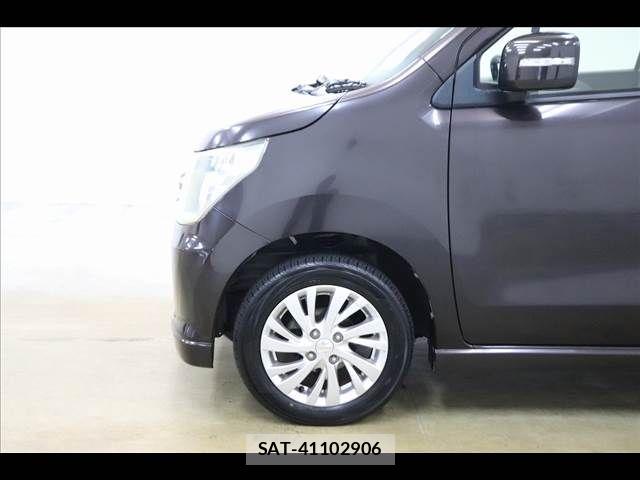 Suzuki WAGON R 2015-08 7061427-13
