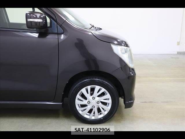 Suzuki WAGON R 2015-08 7061427-19