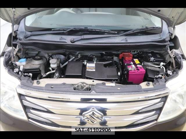Suzuki WAGON R 2015-08 7061427-22