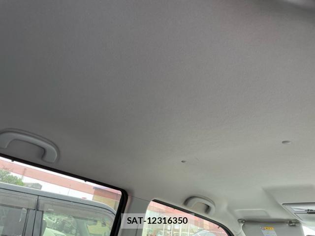 Suzuki WAGON R 2010-12 7061433-4