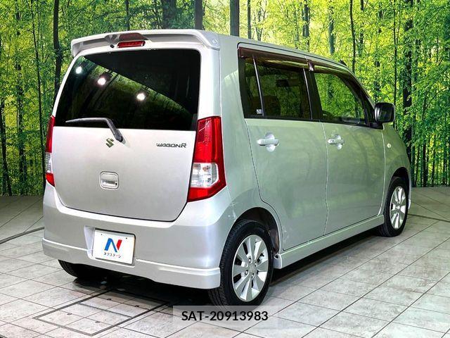 Suzuki WAGON R 2011-08 7227228-16